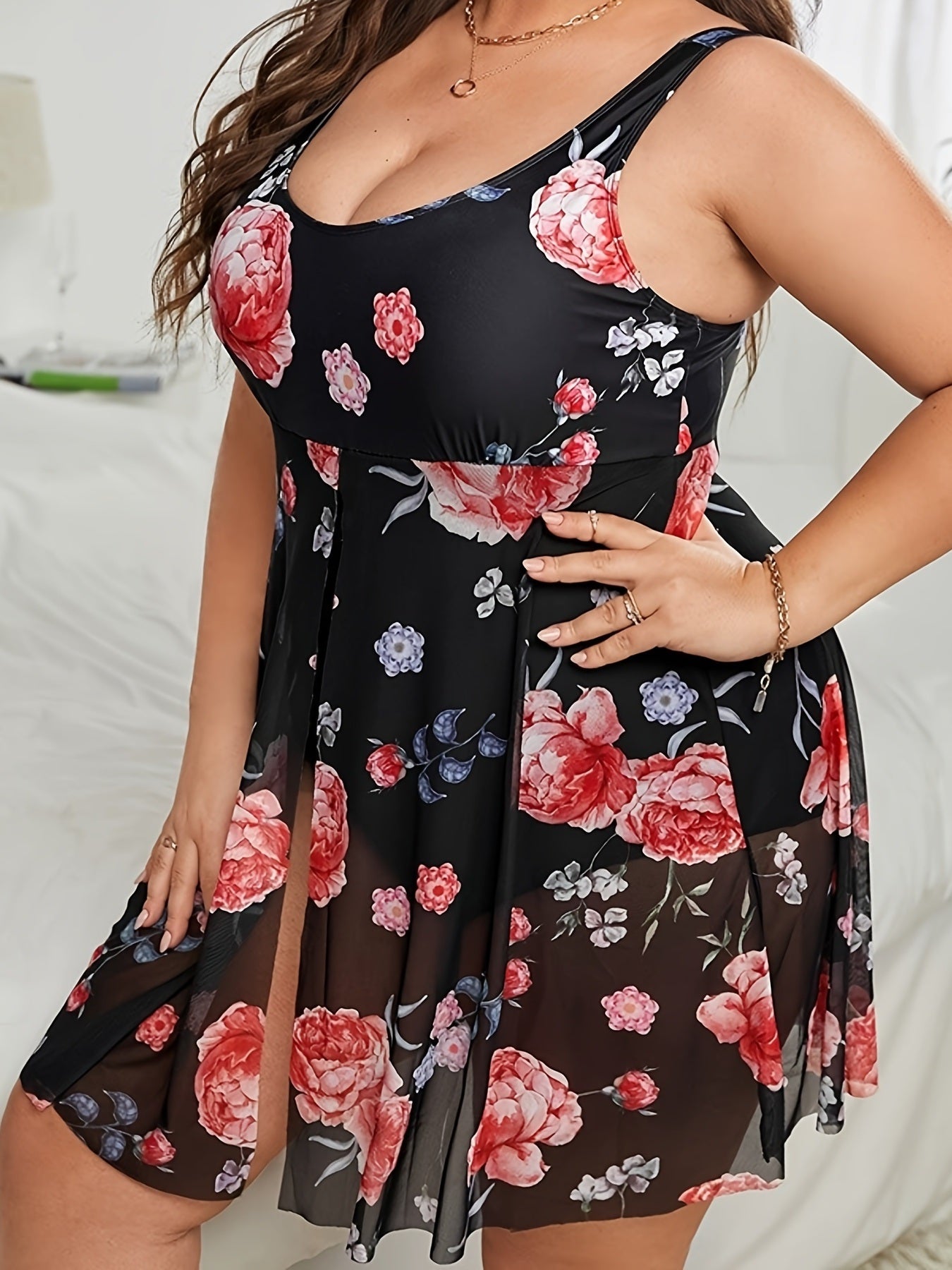 Plus Size Floral Trim Contrast Mesh Split Hem One Piece Swimsuit