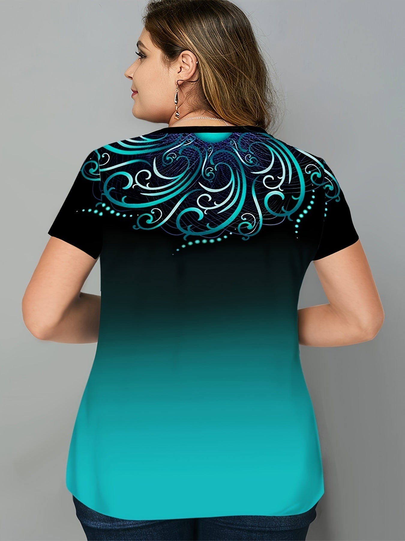 Plus Size Ombre Graphic Print Button Decor Short Sleeve T-shirt; Women's Plus Slight Stretch Casual Top
